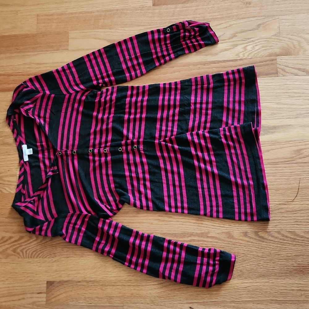 Caslon shirt with fold up sleeve, striped magenta and charcoal black, Size S
